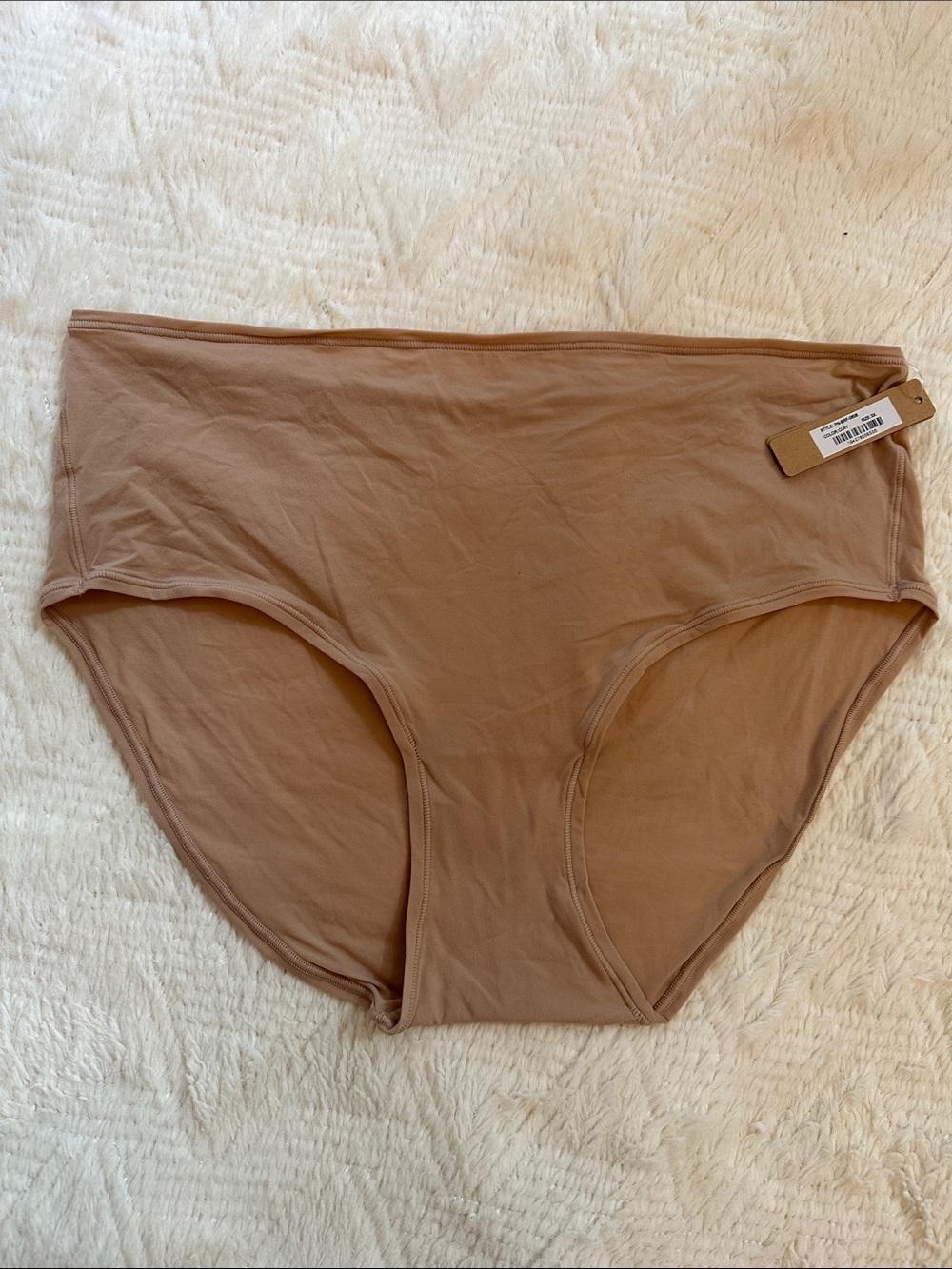 SKIMS Fits Everybody Seamless Nude High-Waist Brief